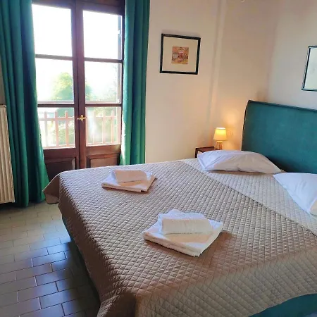 Hotel Vrionis 2*