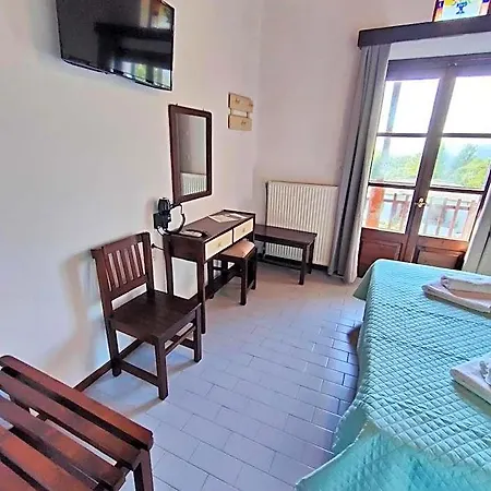 Hotel Vrionis