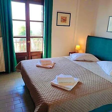 Vrionis Hotel